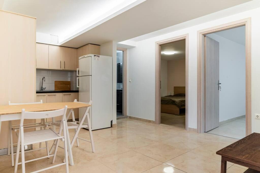 אתונה Apartment At Ano Glifada. מראה חיצוני תמונה