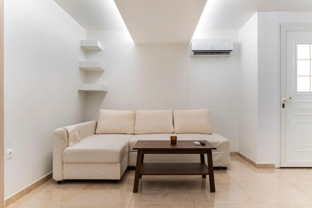 אתונה Apartment At Ano Glifada. מראה חיצוני תמונה